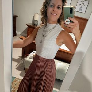 Meet your Posher, Courtney